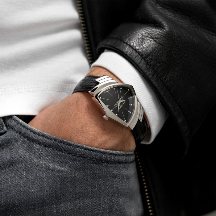 人気品！ HAMILTON VENTURA ブラック シルバー Hamilton Ventura Quartz Watch with Black Dial | LMFJ
