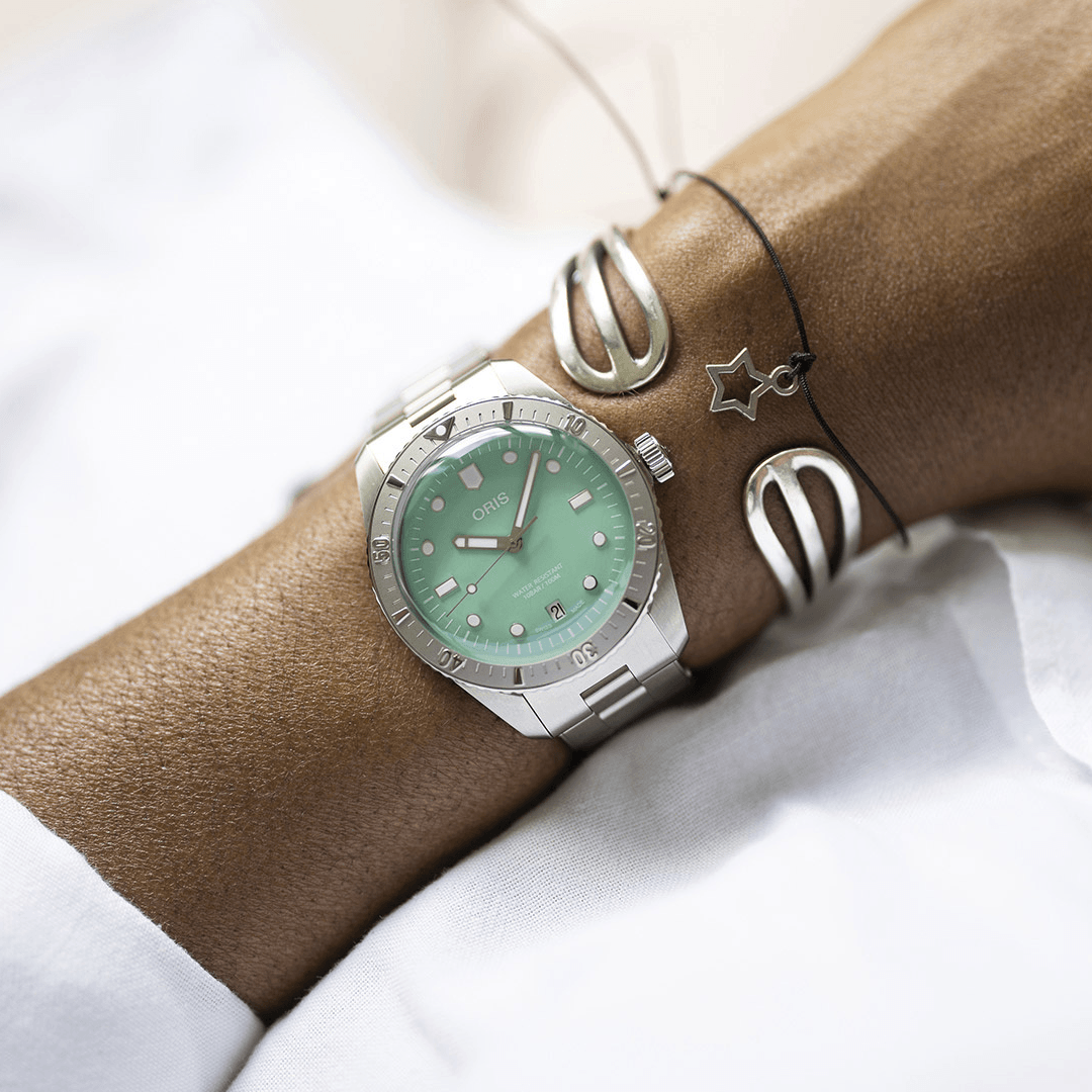 Oris Divers Sixty-Five Date | LMFJ